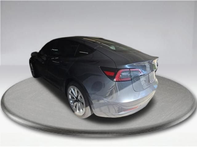 Used 2023 Tesla Model 3 Standard Range RWD image 9
