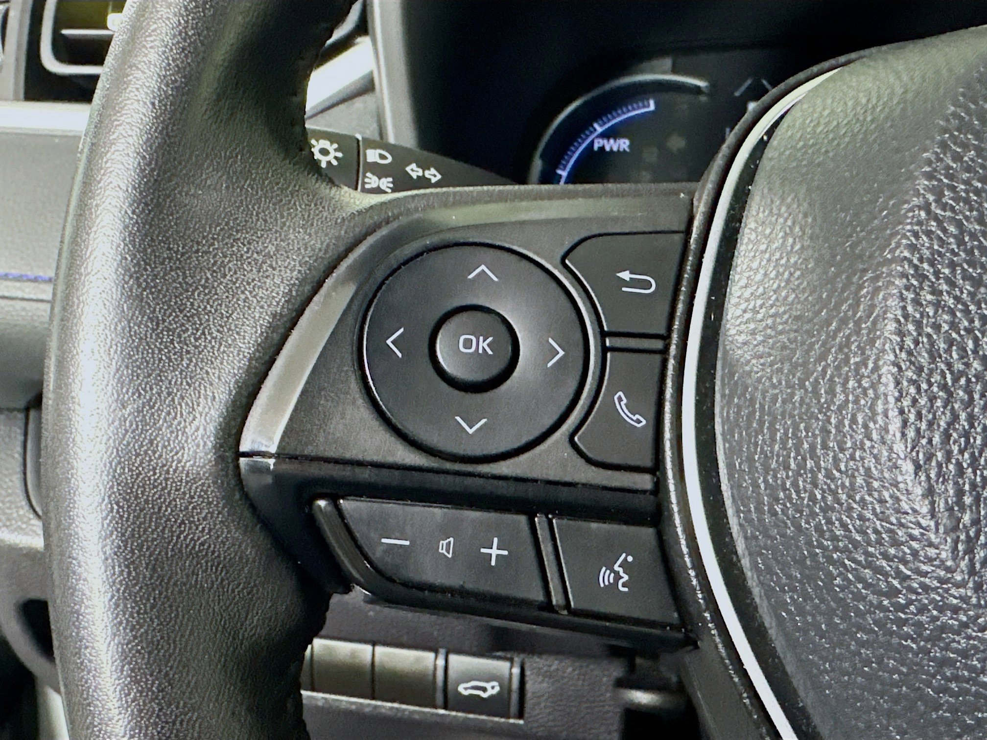 Used 2024 Toyota RAV4 XSE image 16