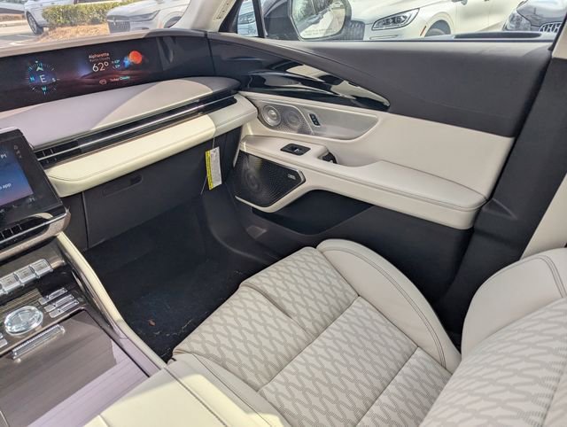 New 2026 Lincoln Nautilus Black Label AWD/4WD image 15