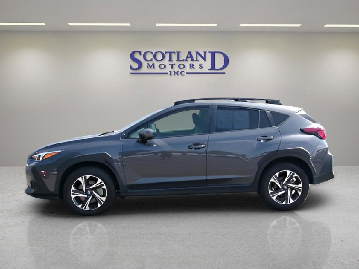 Used 2024 Subaru Crosstrek 2.0i Premium w/ Crosstrek Mirror Package AWD/4WD image 1
