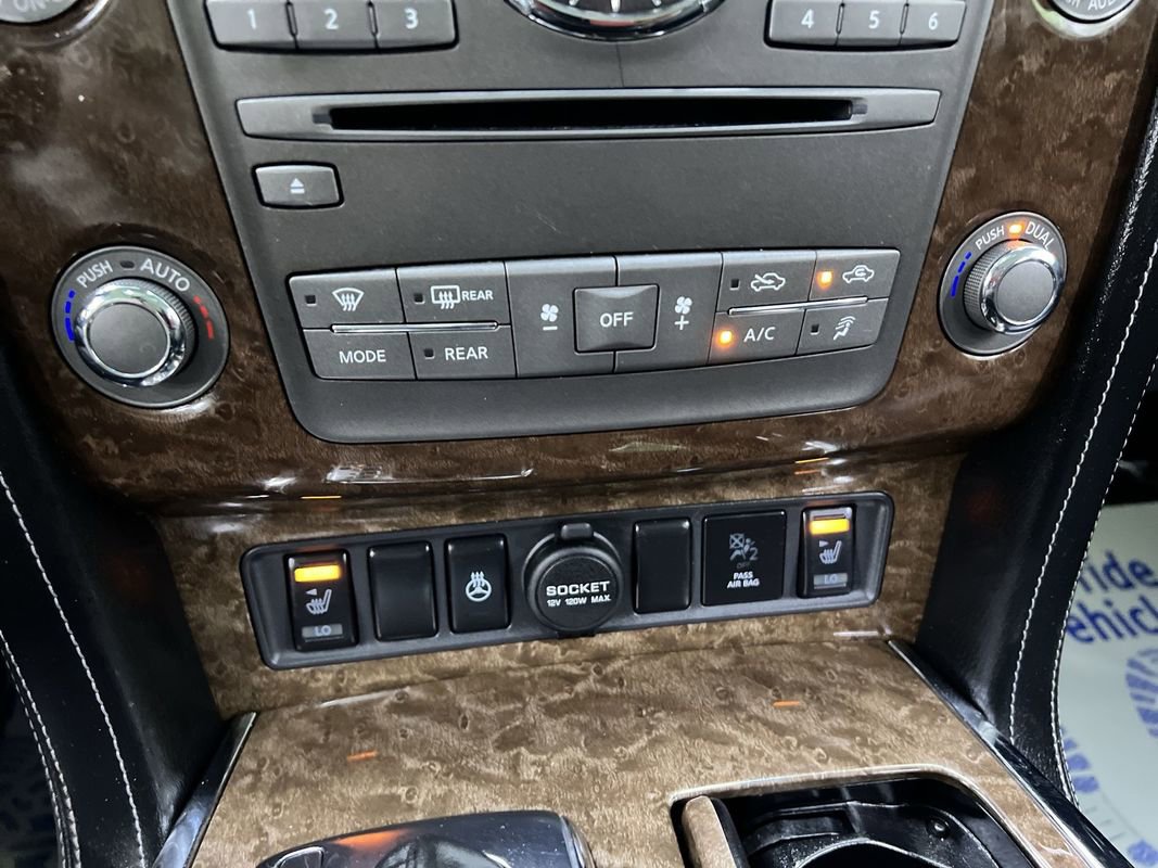 Used 2017 INFINITI QX80 4WD w/ Driver Assistance Package image 24