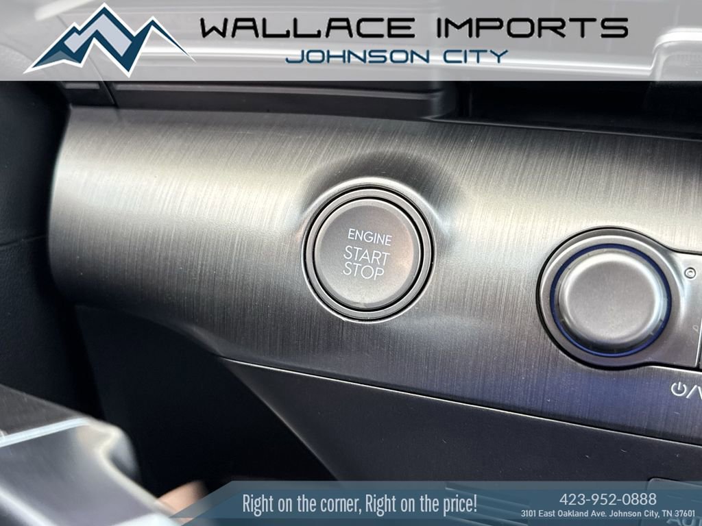 Used 2024 Hyundai Kona Limited image 23