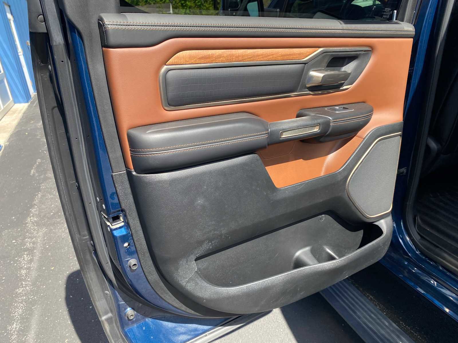 Used 2021 RAM 1500 Limited AWD/4WD image 48
