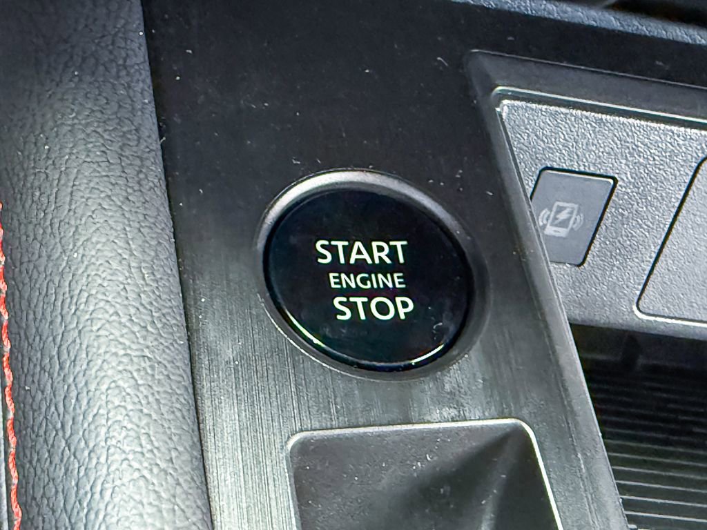 New 2026 Nissan Kicks SR w/ Cold Weather Package image 22