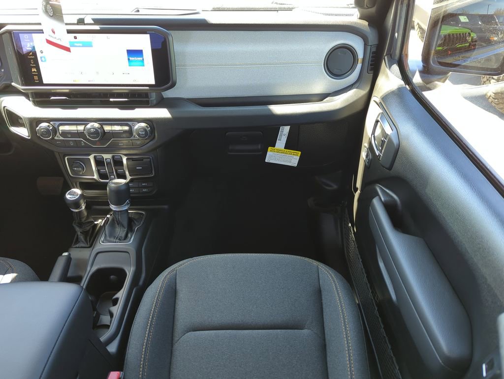 New 2026 Jeep Gladiator Sport AWD/4WD image 16