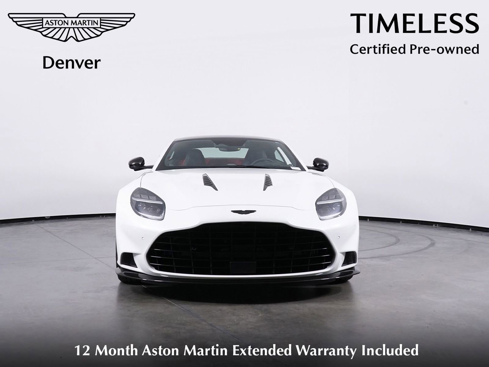 Used 2025 Aston Martin Vanquish image 11