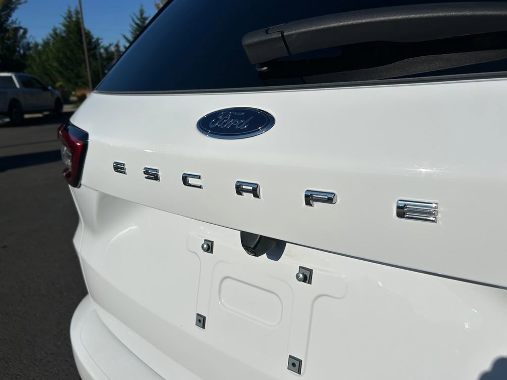 Used 2023 Ford Escape ST-Line w/ Tech Pack #1 image 32