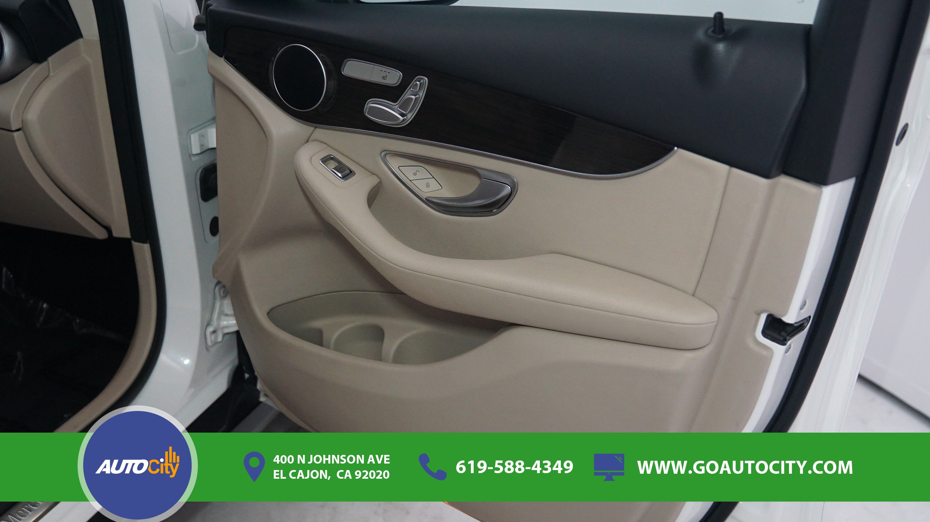 Used 2019 Mercedes-Benz GLC 300 image 17