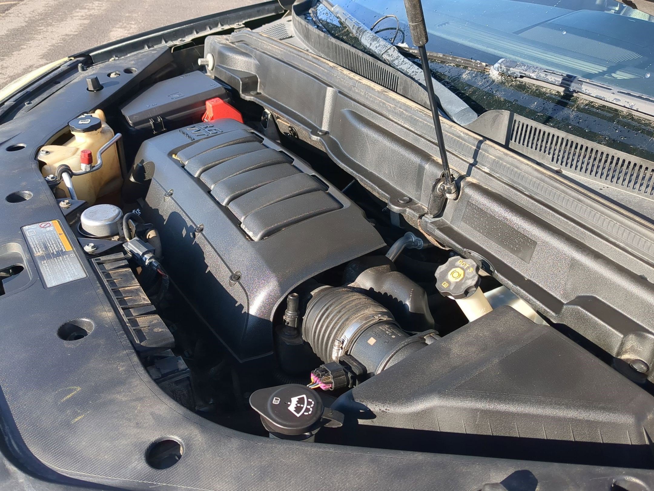 Used 2011 GMC Acadia SLT image 22