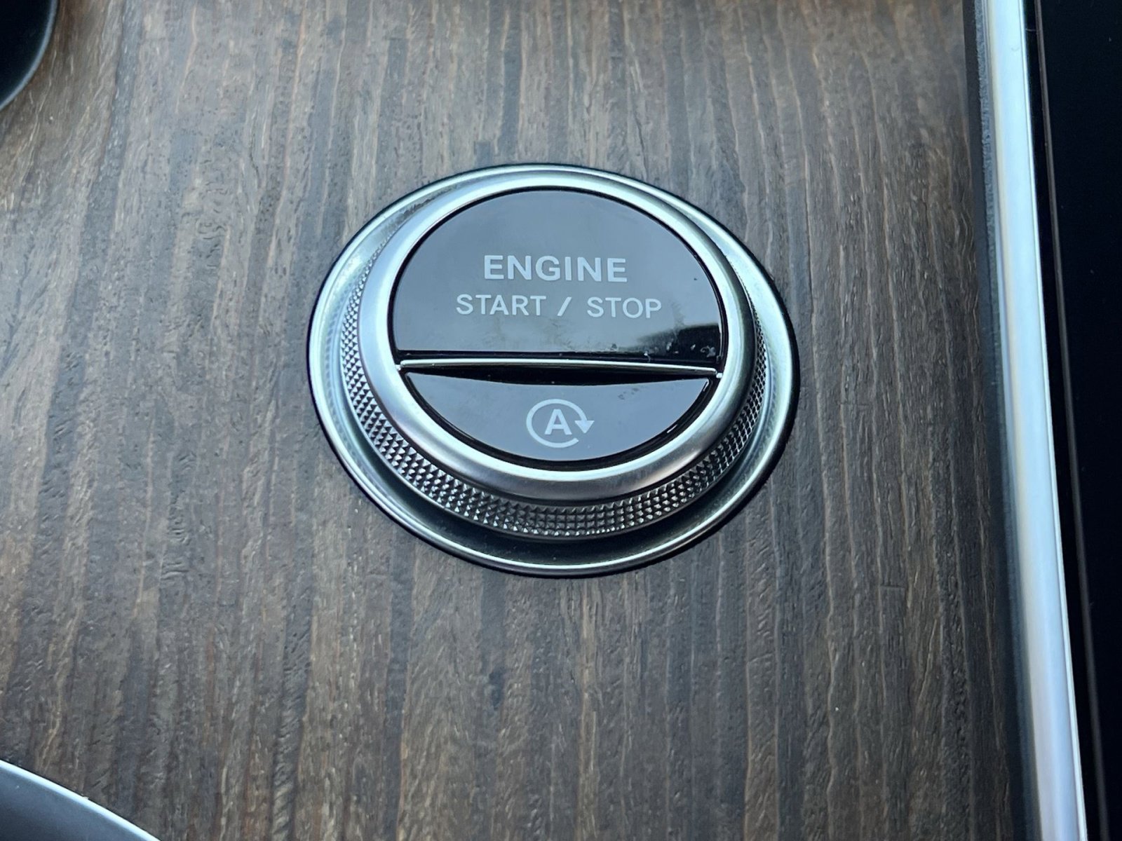 Used 2024 Mercedes-Benz C 300 4MATIC Sedan image 31