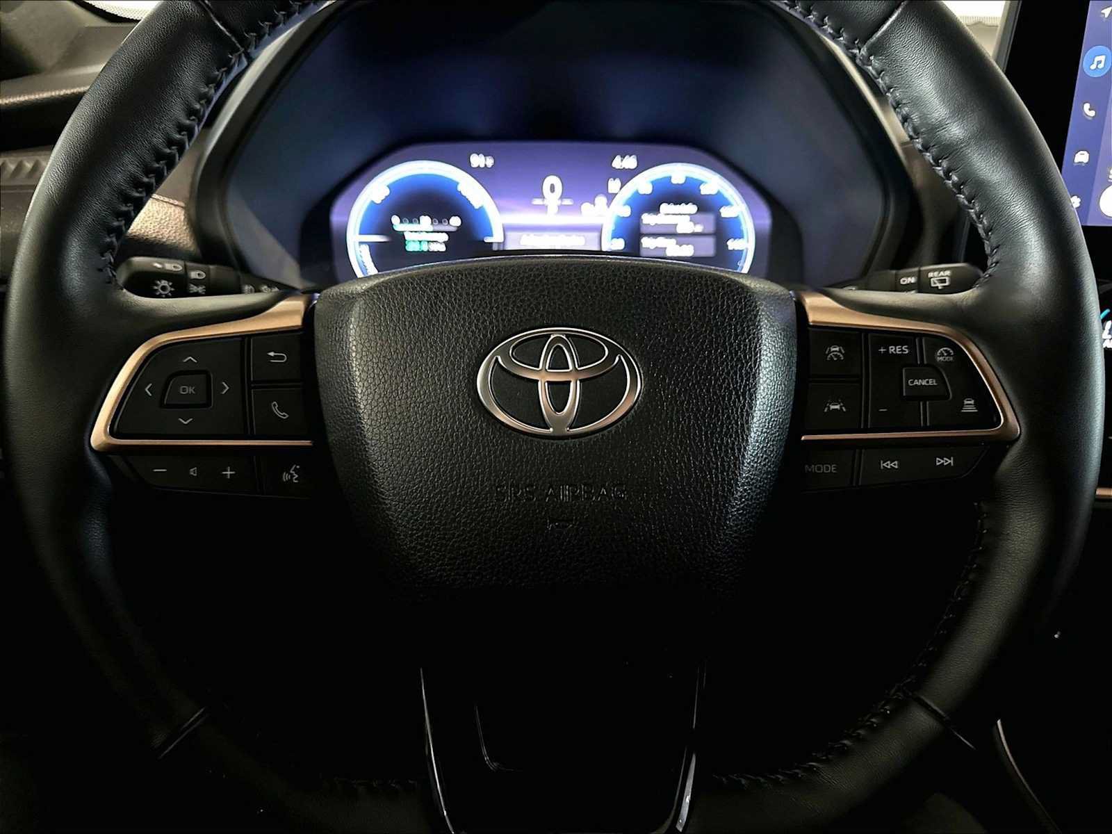 Used 2025 Toyota Grand Highlander AWD Hybrid image 18
