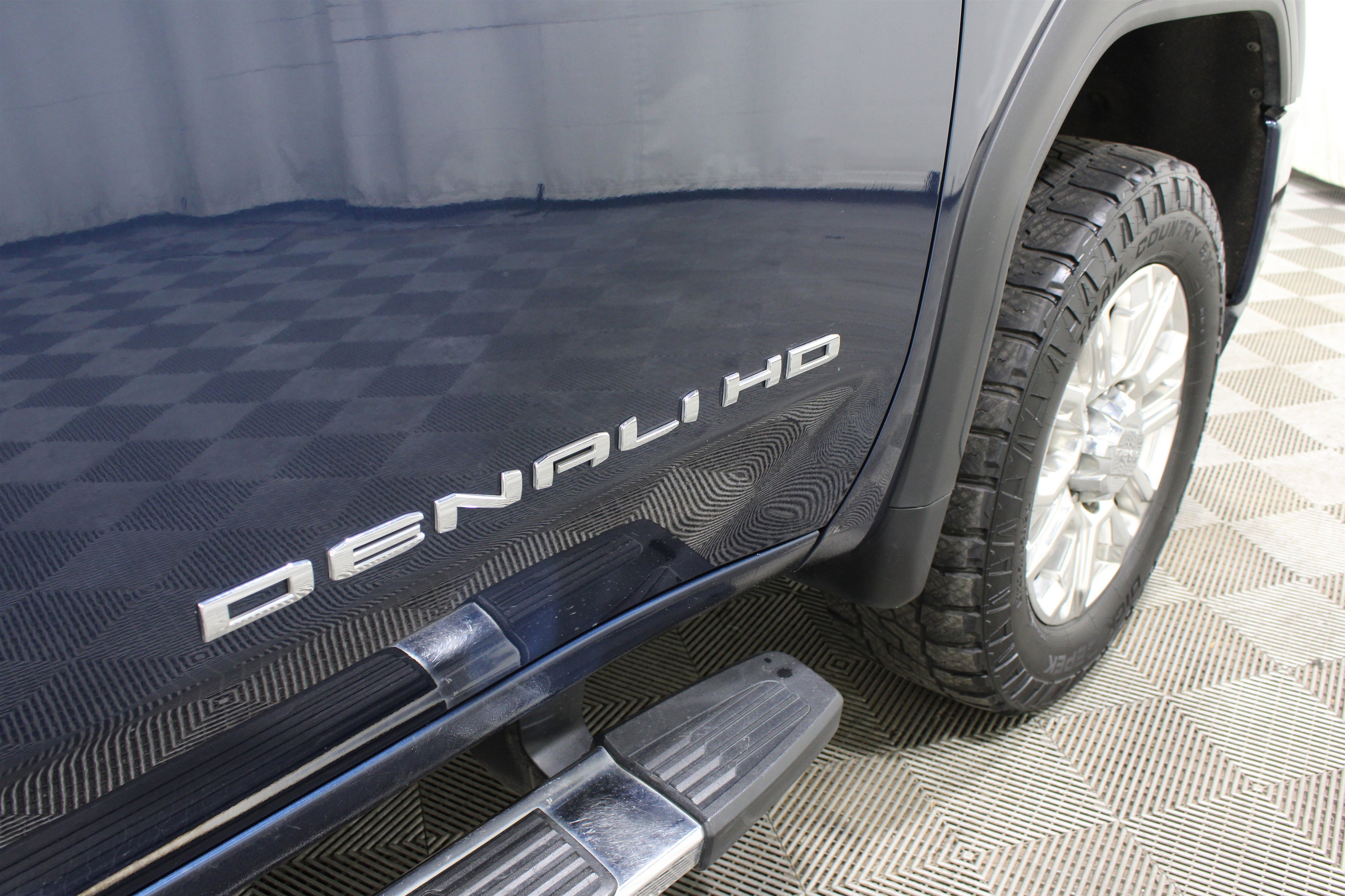 Used 2020 GMC Sierra 2500 Denali AWD/4WD image 29