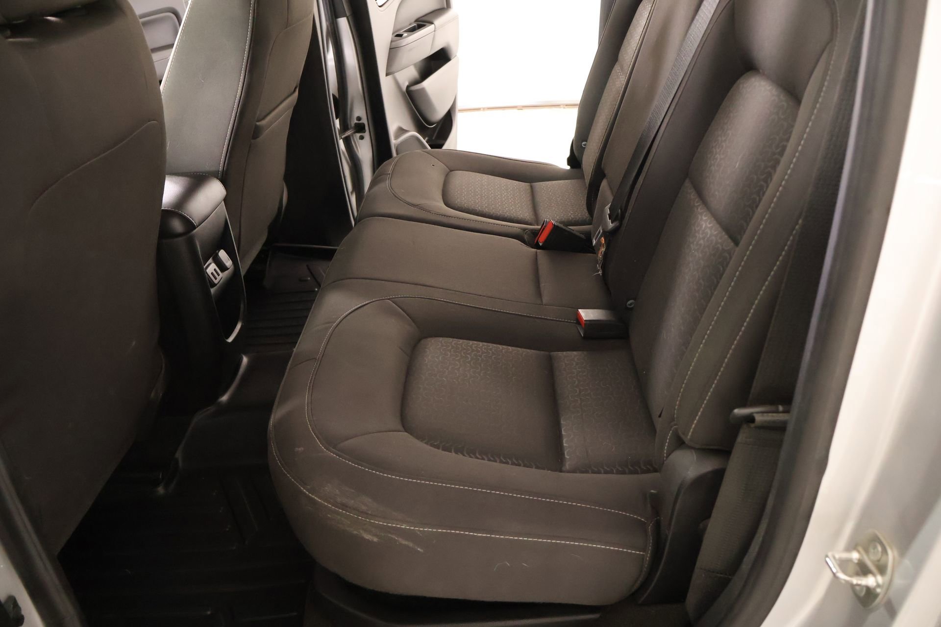 Used 2018 GMC Canyon SLE w/ SLE Convenience Package RWD image 12
