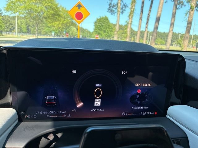 Certified 2025 Lincoln Aviator Reserve w/ Equipment Group 201A AWD/4WD image 30