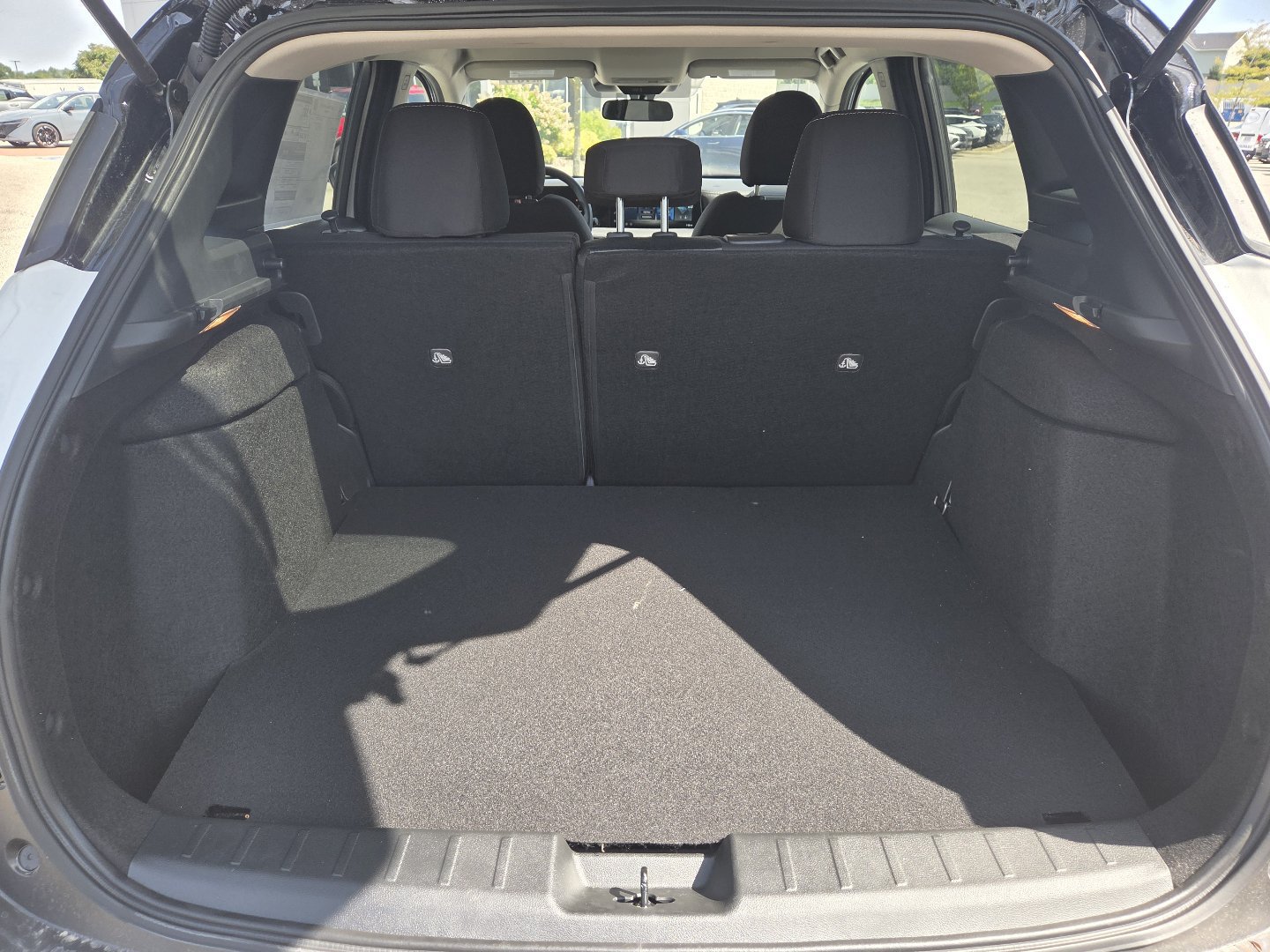 New 2027 Nissan Kicks SV AWD/4WD image 22