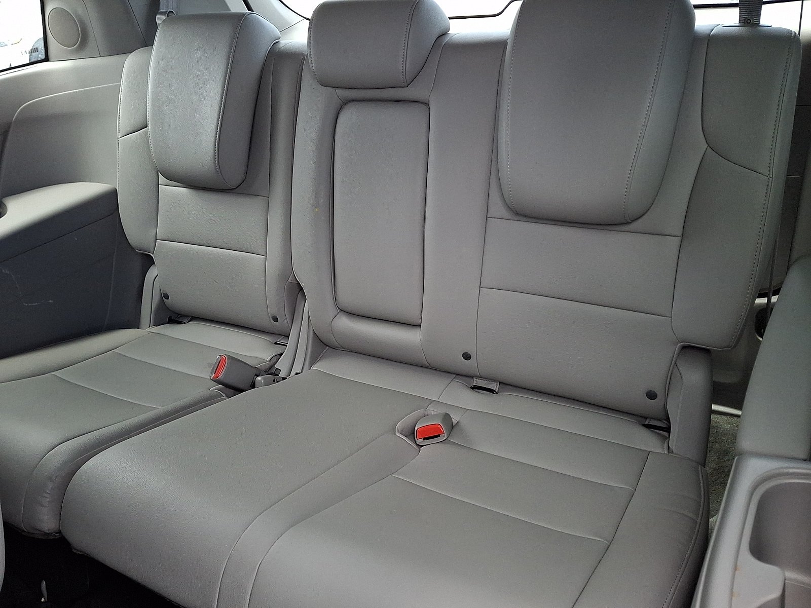 Used 2017 Honda Odyssey Touring image 11