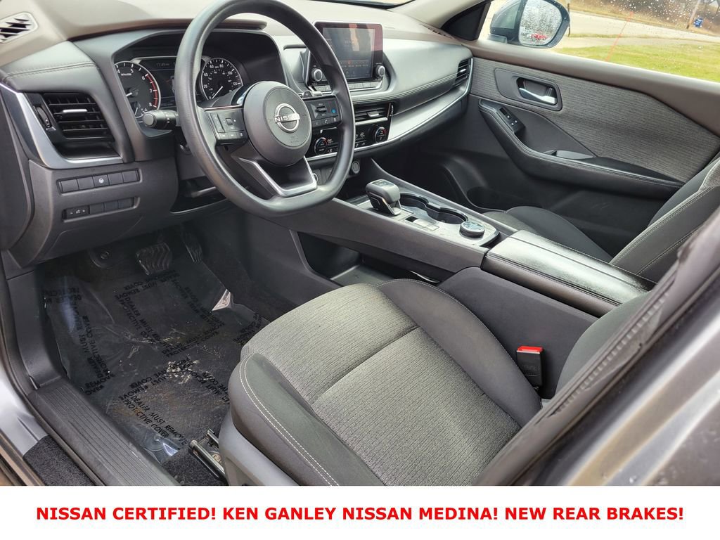 Certified 2023 Nissan Rogue SV image 25