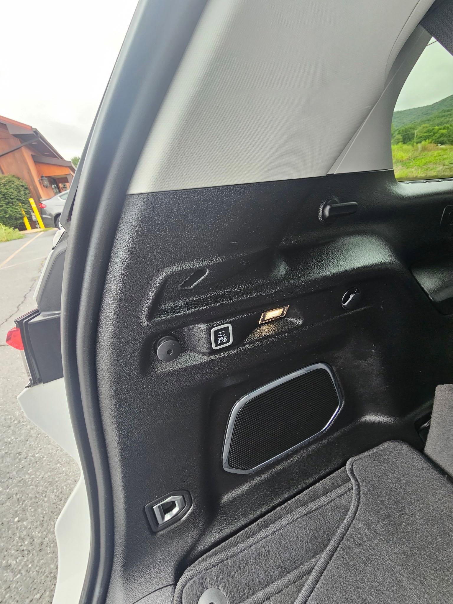 Used 2021 Jeep Grand Cherokee L Limited image 7