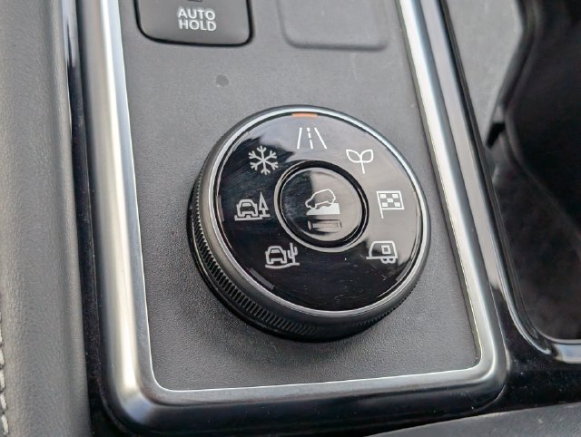 Certified 2024 Nissan Pathfinder SL AWD/4WD image 27