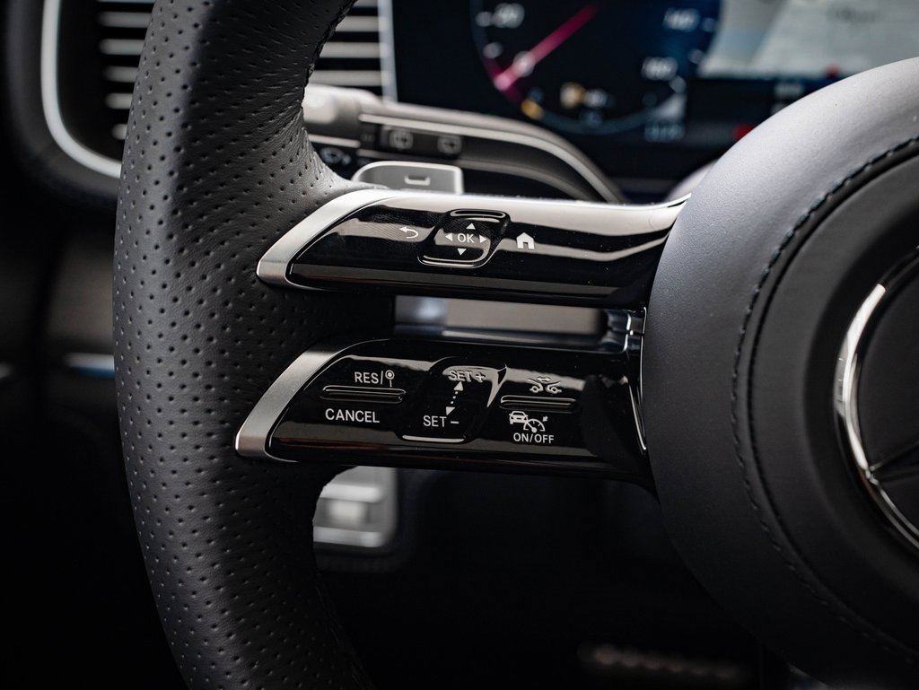 New 2026 Mercedes-Benz GLS 450 4MATIC image 27