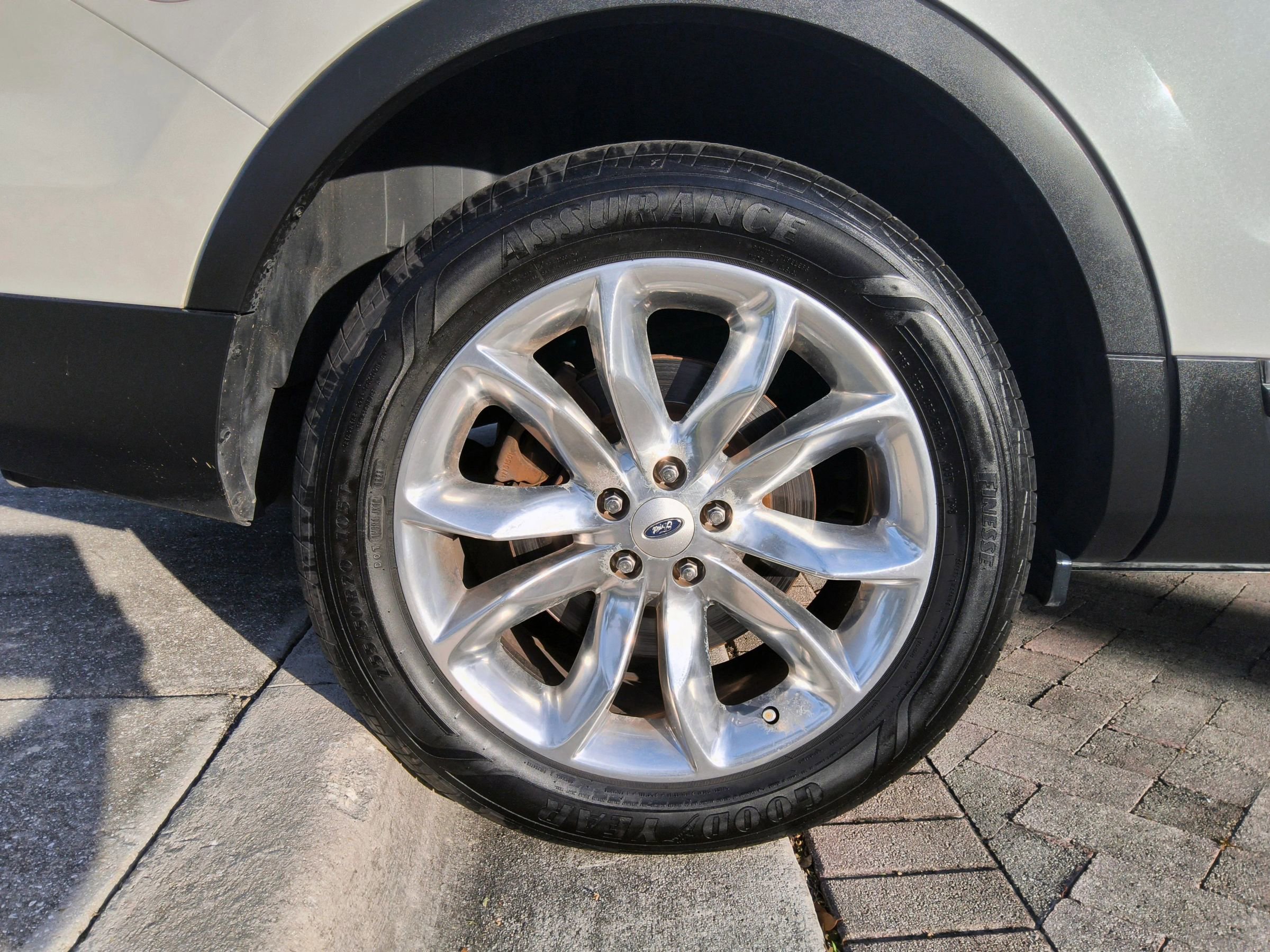 Used 2014 Ford Explorer Limited w/ Equipment Group 301A image 44