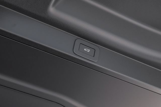 New 2026 Land Rover Range Rover SE AWD/4WD image 57