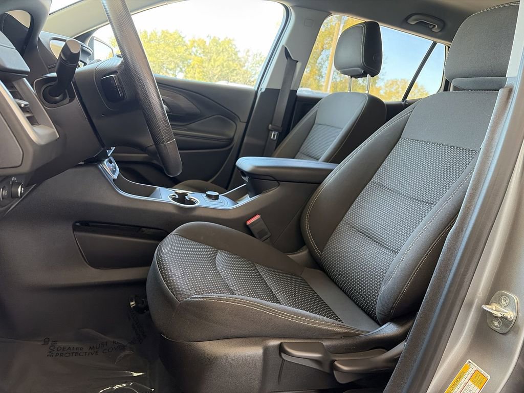 Certified 2023 GMC Terrain SLE image 24