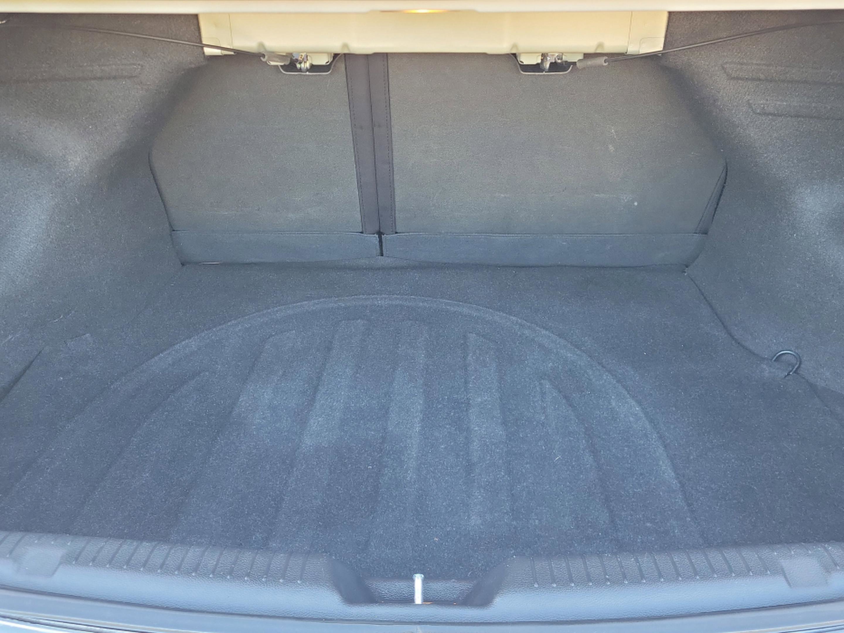 Used 2013 Hyundai Elantra GLS w/ Preferred Pkg image 9