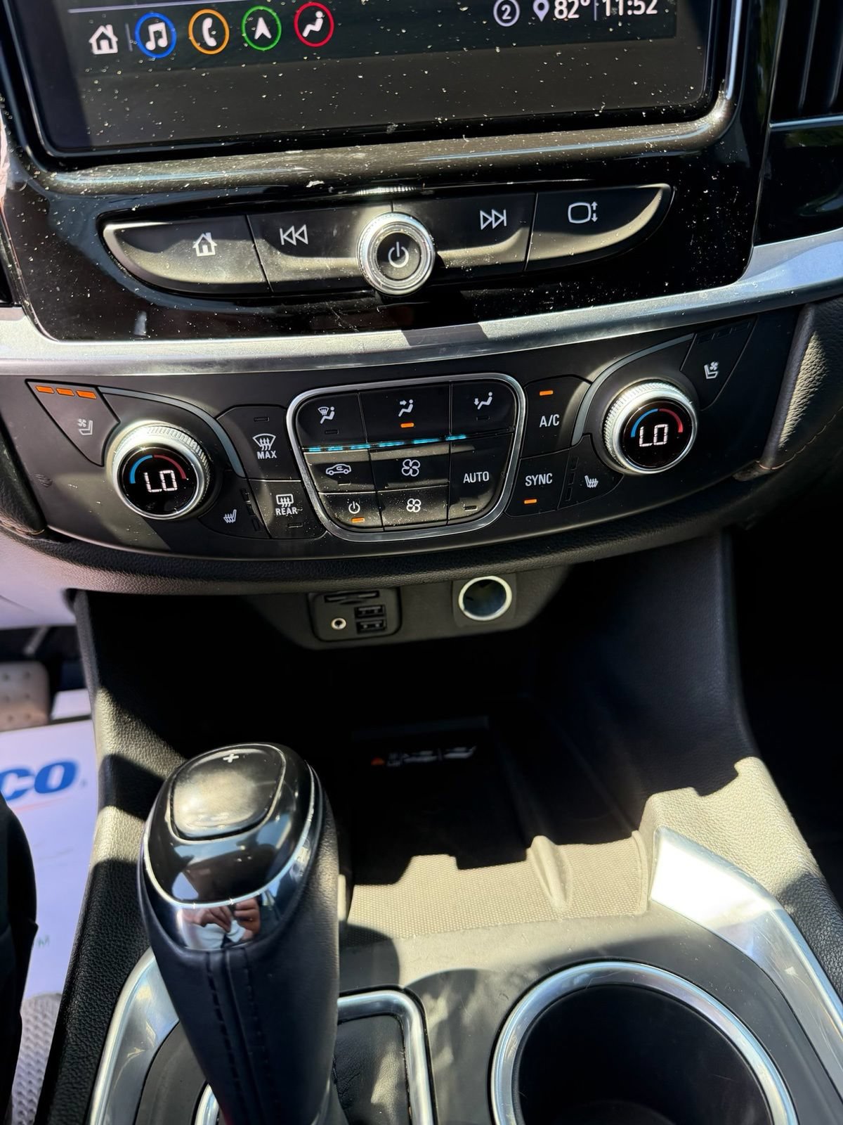 Used 2020 Chevrolet Traverse Premier w/ Redline Edition AWD/4WD image 9