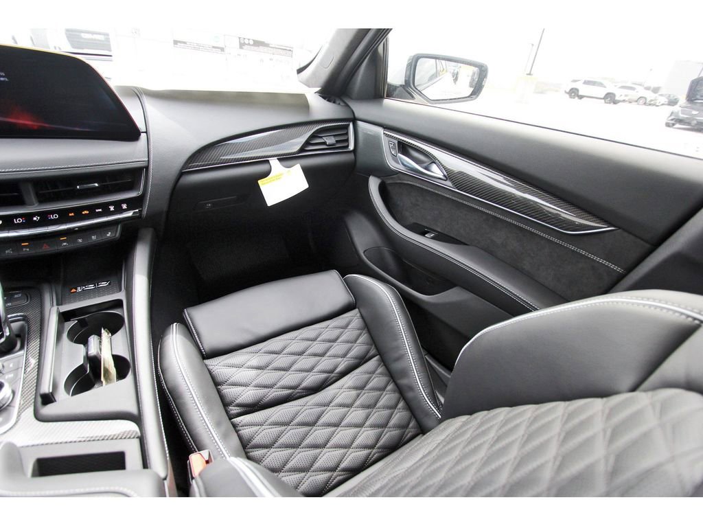 New 2026 Cadillac CT5 V image 10