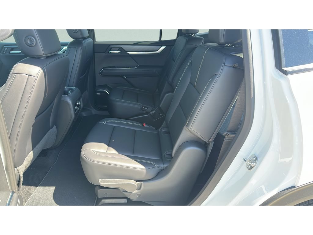 New 2026 GMC Acadia Elevation w/ Black Edition AWD/4WD image 16