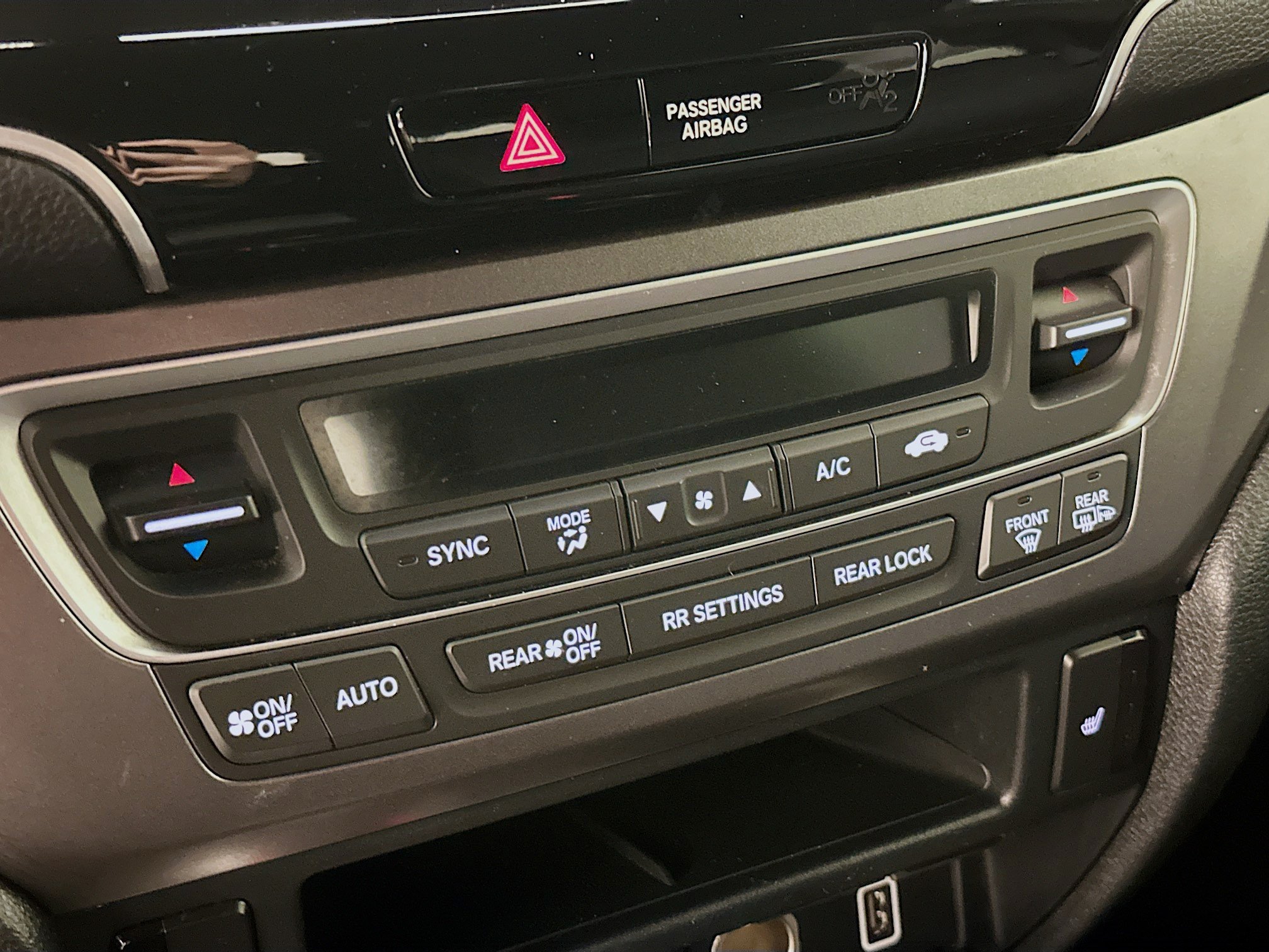 Used 2022 Honda Pilot Sport image 23