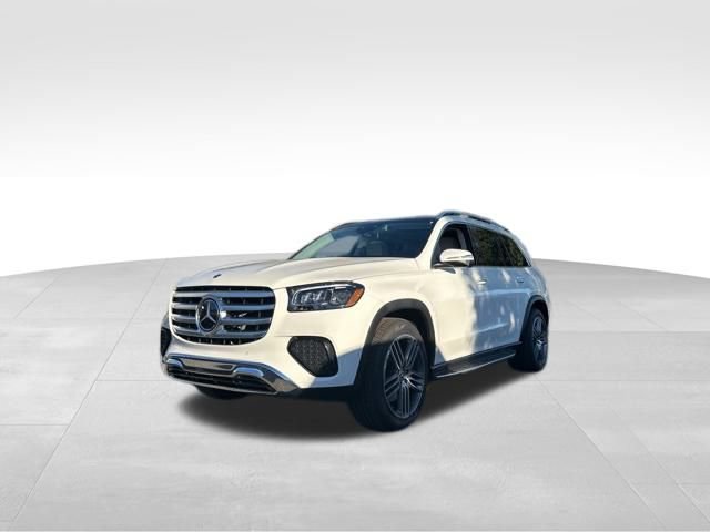 Certified 2026 Mercedes-Benz GLS 450 4MATIC image 3