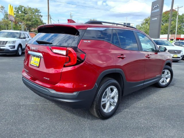 Used 2024 GMC Terrain SLE w/ Driver Convenience Package AWD/4WD image 6