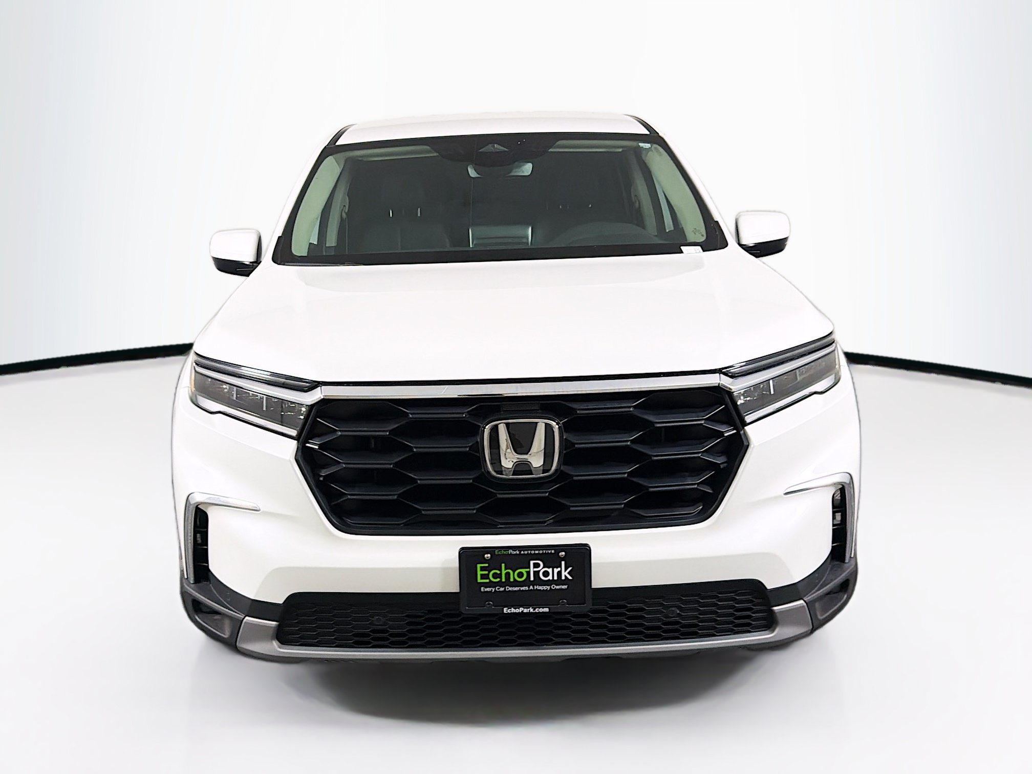 Used 2025 Honda Pilot EX-L image 2