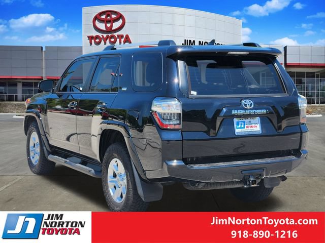 Used 2023 Toyota 4Runner SR5 Premium w/ Moonroof Package RWD image 8