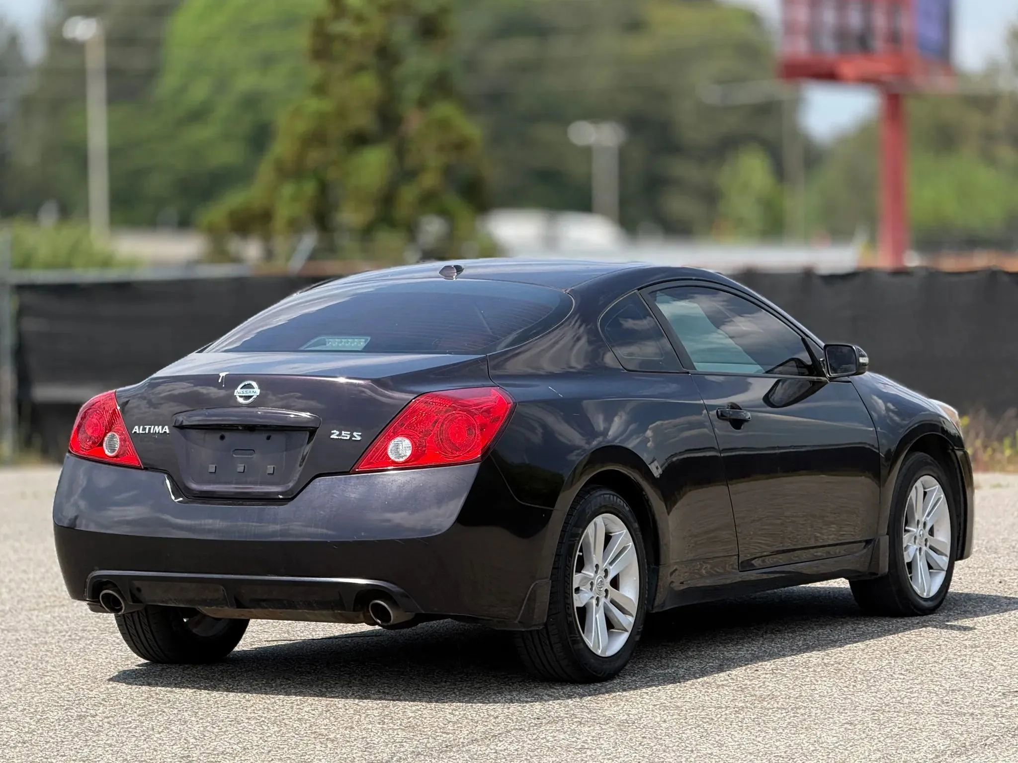 Used 2013 Nissan Altima 2.5 S w/ Premium Pkg FWD image 9