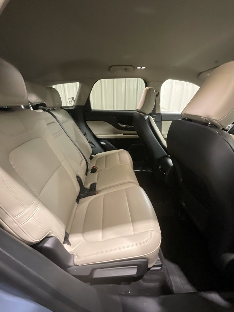 Used 2025 Lincoln Corsair FWD w/ Equipment Group 101A image 12