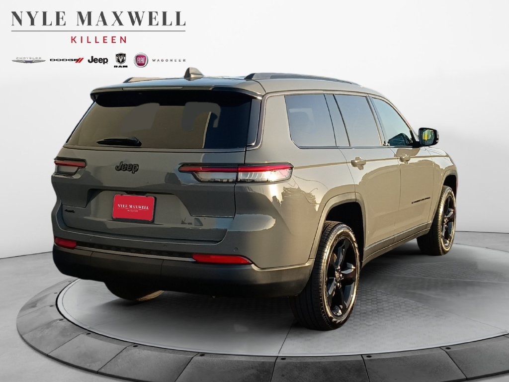 New 2027 Jeep Grand Cherokee L Limited w/ Limited Altitude Package AWD/4WD image 16