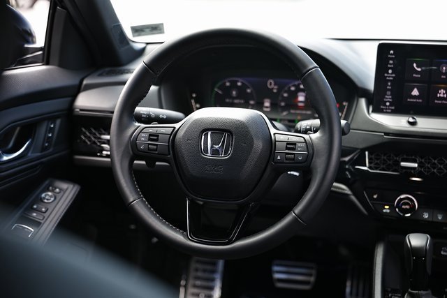 Certified 2025 Honda Accord Sport image 28