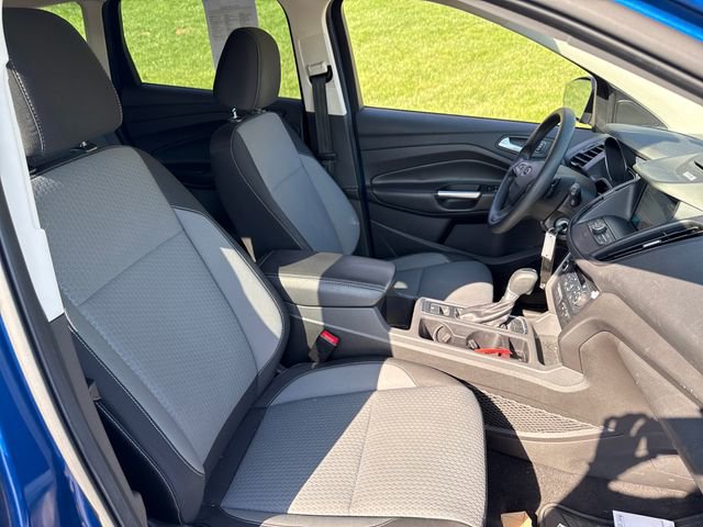 Used 2017 Ford Escape SE w/ Equipment Group 201A image 13