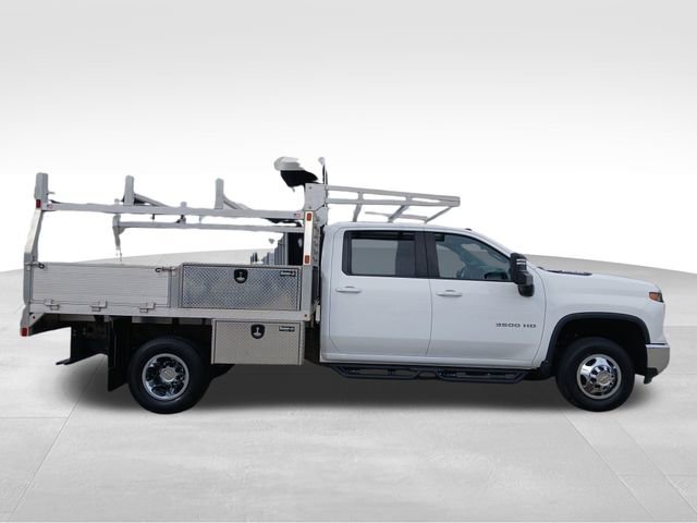 Used 2024 Chevrolet Silverado 3500 LT w/ Convenience Package image 6