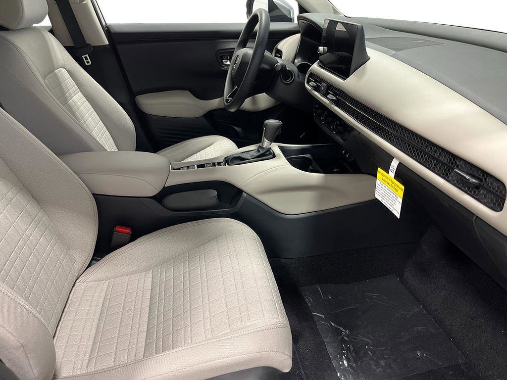 New 2026 Honda HR-V LX image 24