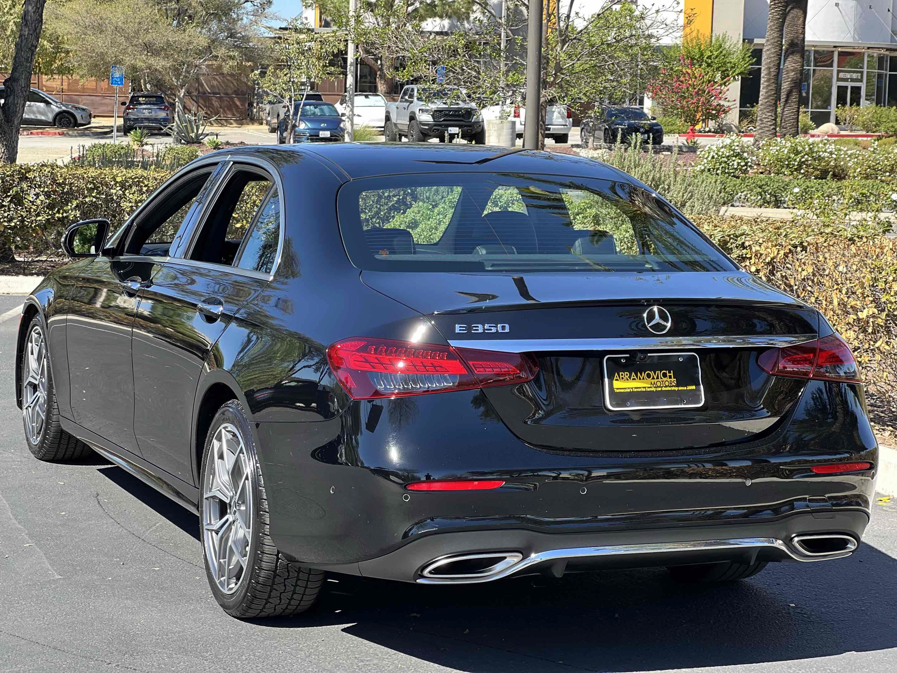 Used 2021 Mercedes-Benz E 350 Sedan image 24