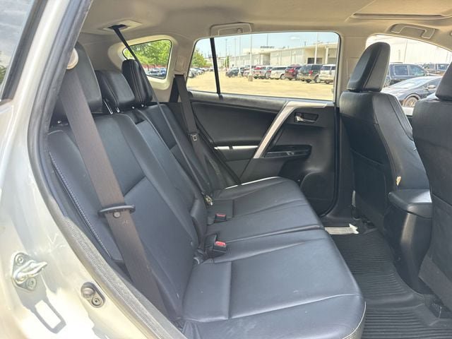 Used 2016 Toyota RAV4 Limited w/ Advanced Technology Package AWD/4WD image 31