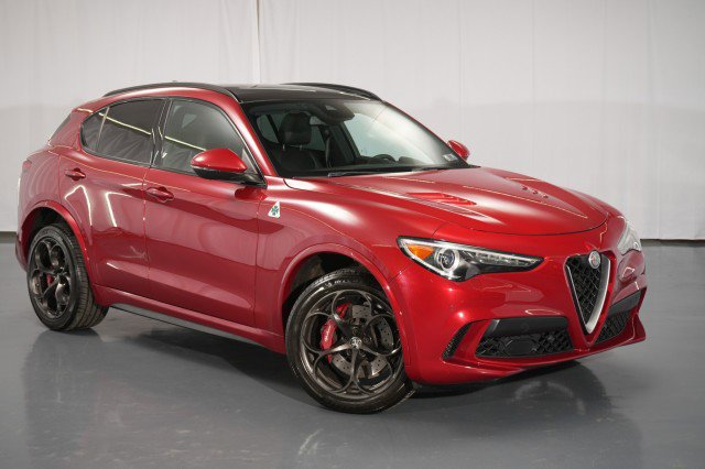 Used 2018 Alfa Romeo Stelvio Quadrifoglio w/ Driver Assist Dynamic Package image 14