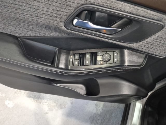 Certified 2023 Nissan Rogue SV AWD/4WD image 11