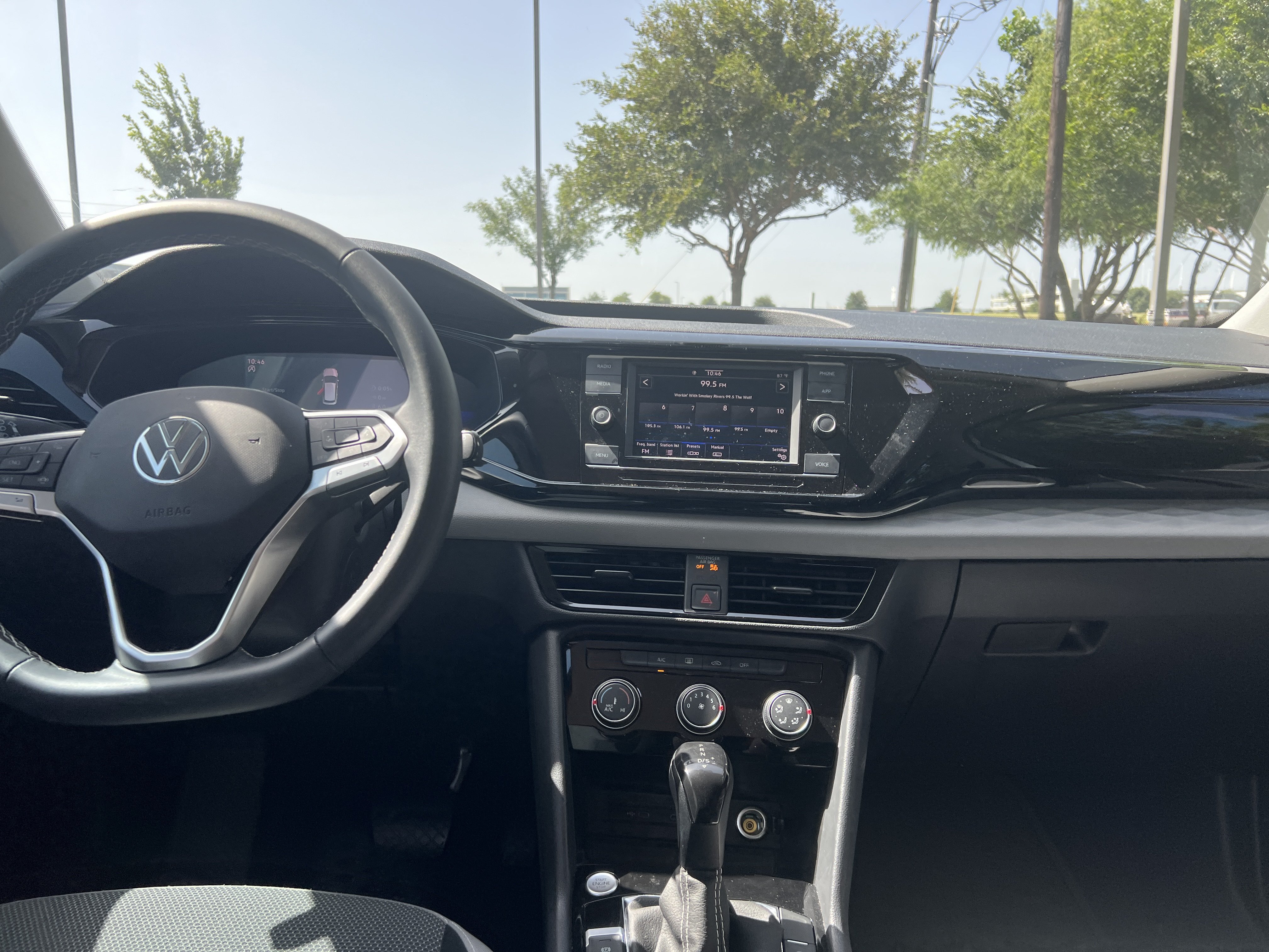 Certified 2023 Volkswagen Taos S FWD image 24