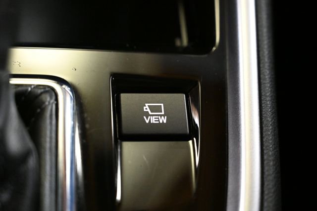 Used 2024 Subaru Outback Onyx Edition XT AWD/4WD image 31