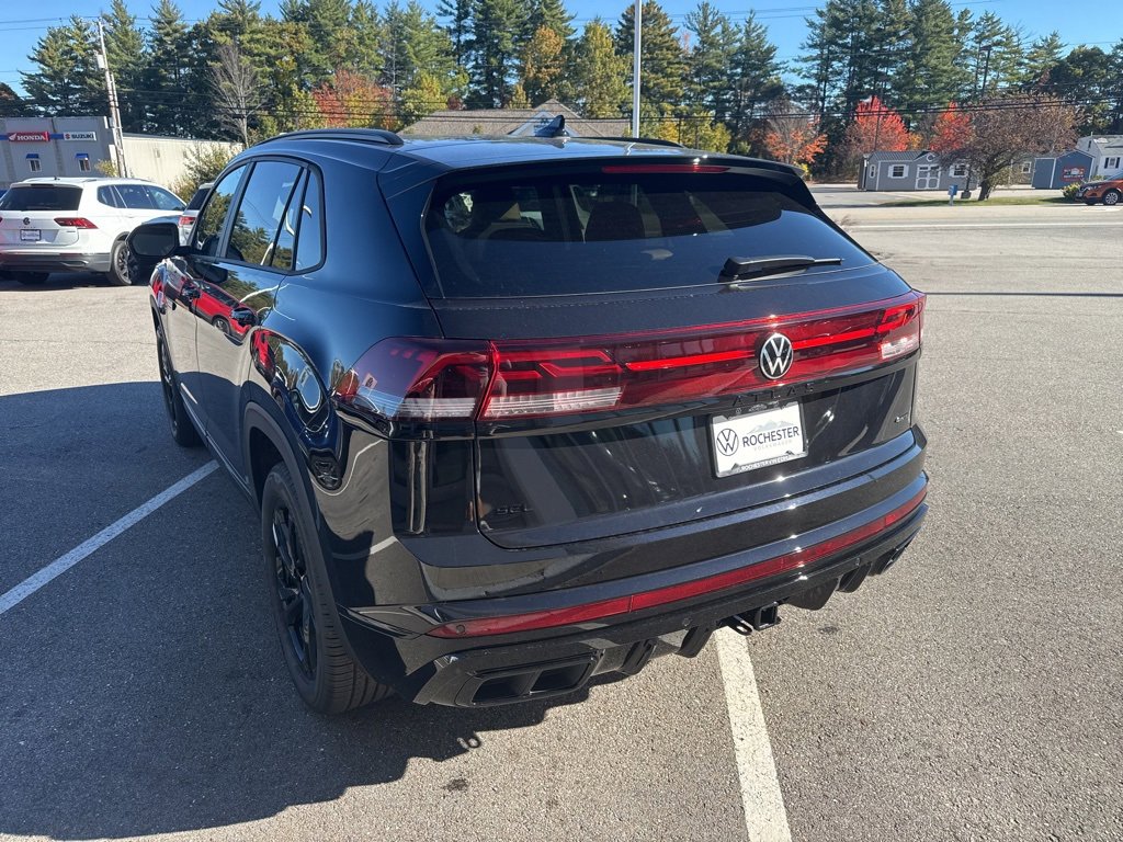New 2026 Volkswagen Atlas Cross Sport SEL R-Line image 7